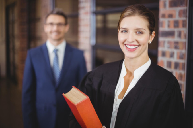 female law school enrollment